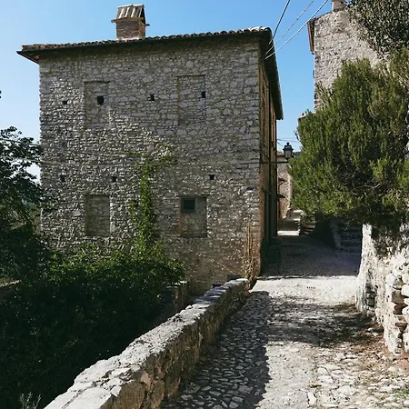 Diffuso Crispolti Hotel Labro