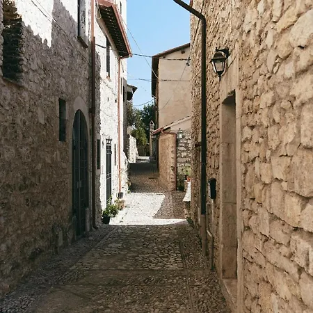 Hotel Diffuso Crispolti